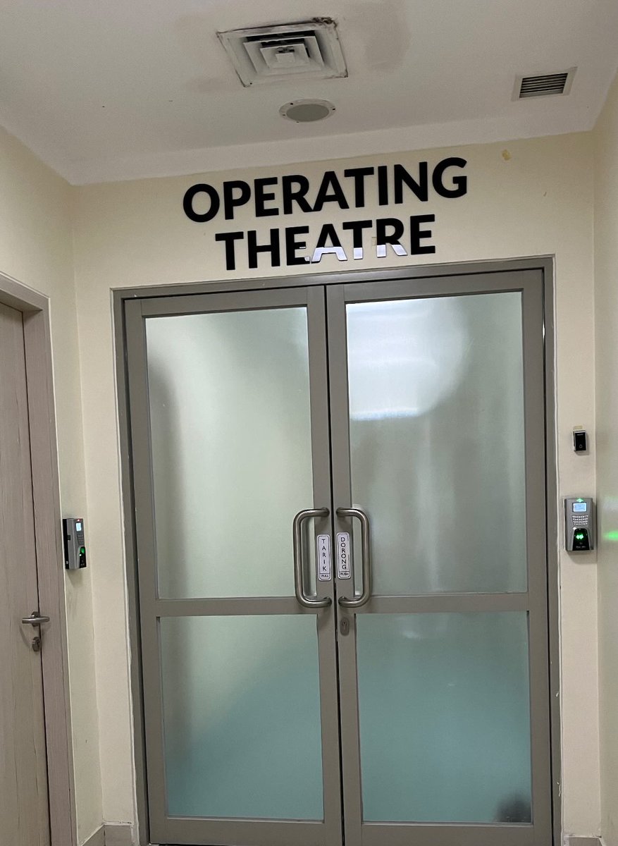 belachastine's tweet photo. Ruang operasi ke-3, di ruang tunggu ketemu beberapa ibu2 yang sedang menunggu suaminya selesai operasi juga. Tapi kayanya gue ypaling diem, diem krn cb tenang &amp; ajak ngobrol Tuhan dalam hati. Semoga kekasih saya ini lekas sehat kembali &amp; mari kita lihat banyak tempat di dunia ini https://t.co/82efRR0sZG
