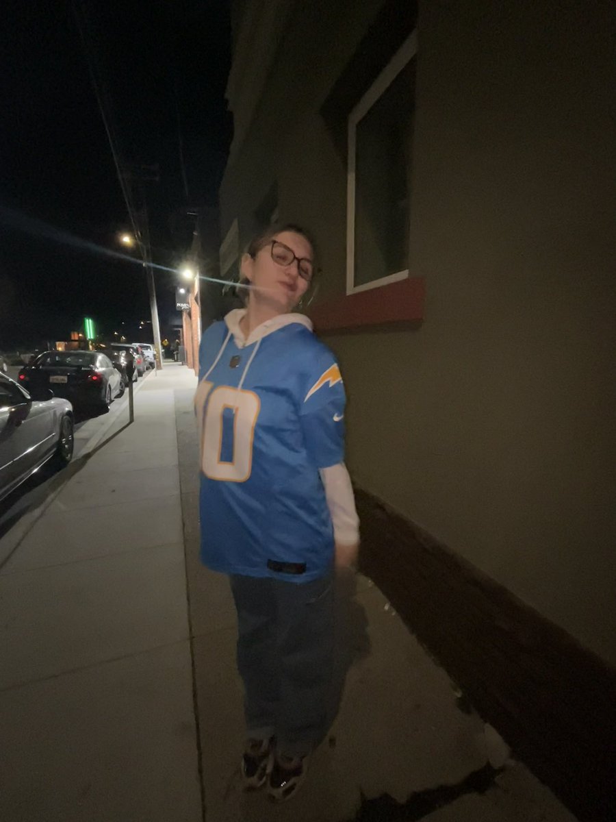 SanJosAnnie's tweet image. just got myself my first chargers jersey today!⚡️⬆️ #powderblue #BoltUp