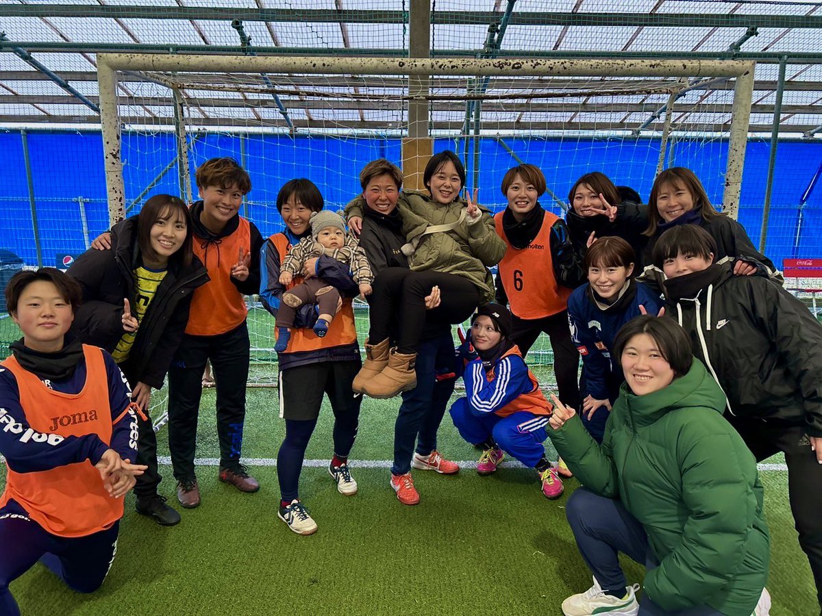 鎌田 杏 tweet media