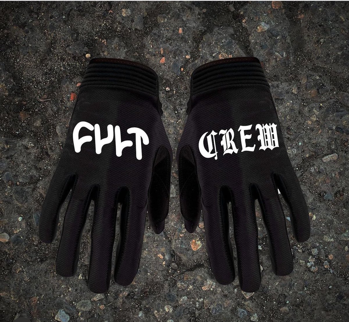 cultcrew's tweet photo. #cultcrew #webig https://t.co/ixYjPKOiQM