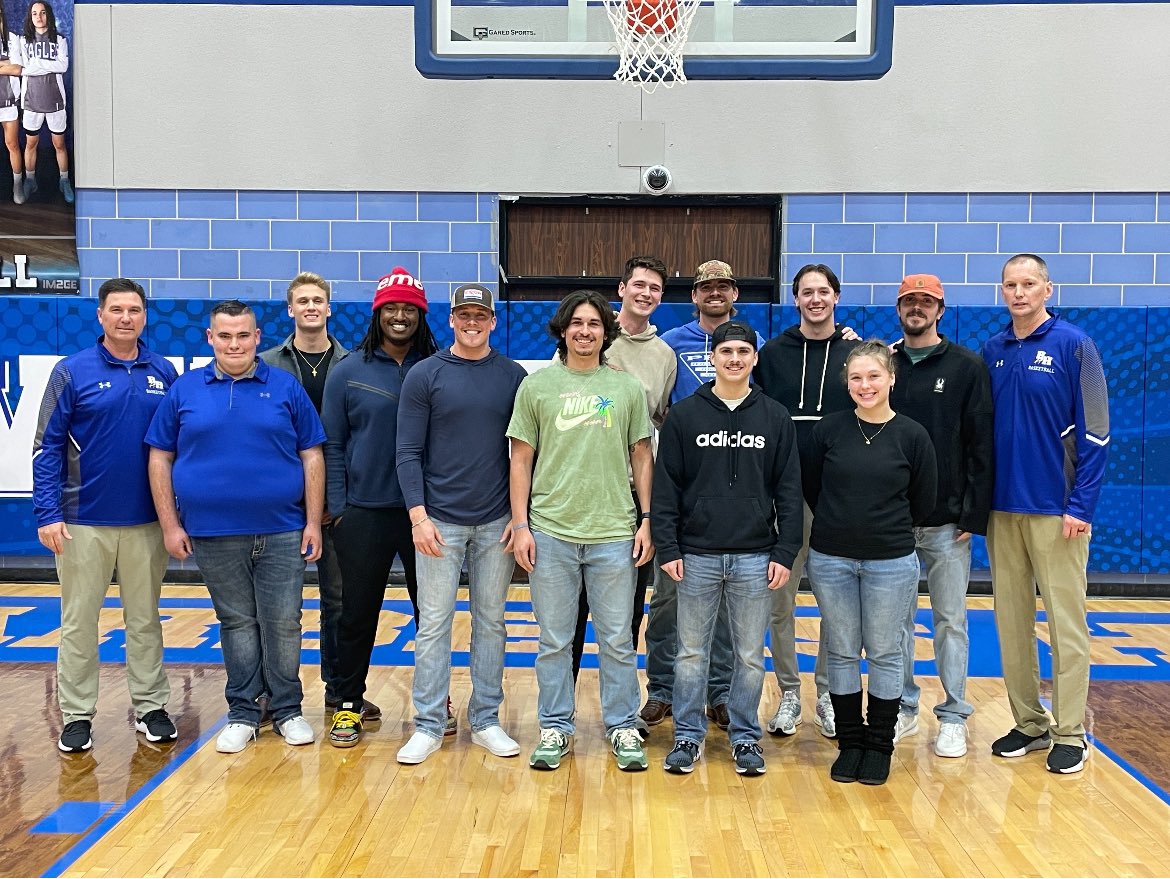bheaglebball's tweet photo. We got to Celebrate the 2019 District Championship team tonight! Very successful group of men! @BHISD @BH_Athletics https://t.co/h7ooOsQTT1