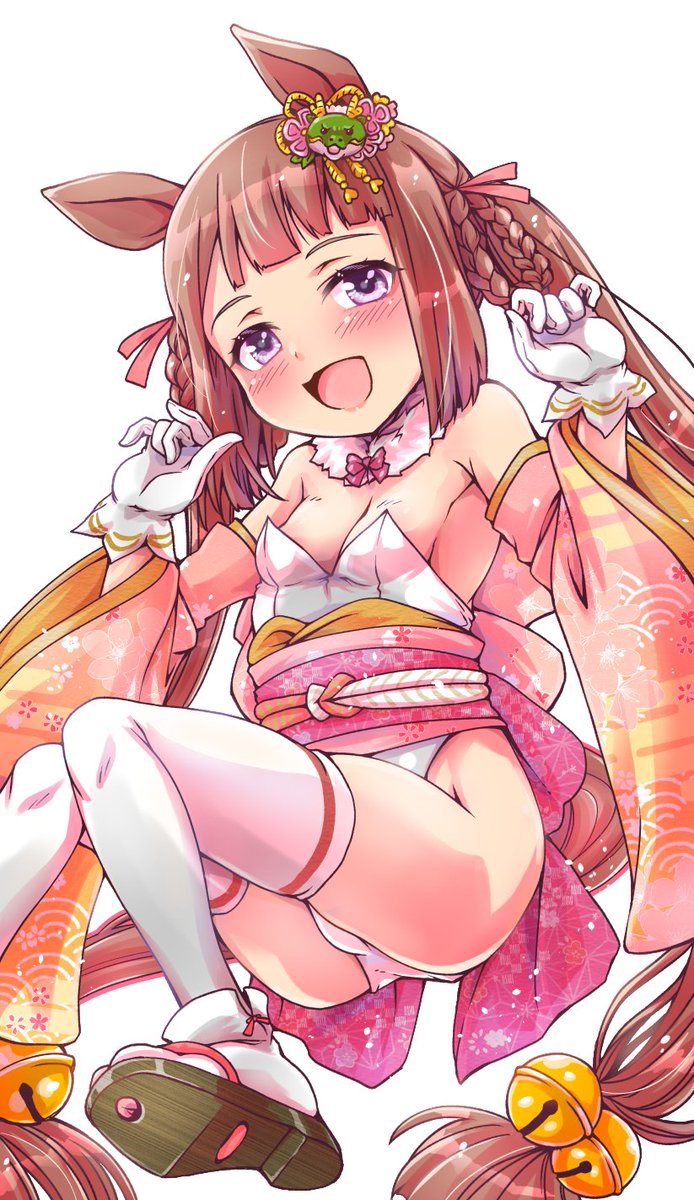 #同じキャラで初めて描いたのと最後に描いたのを比較 
初めて描いたのではないのですがそちらは何度も擦ってるのでほぼ同時期であんまり擦ってない方を
こう見るとだいぶ変わった気がします(個人の感想です
あと何気に年賀絵の背景なしです
←2022/6  2024/1→ 