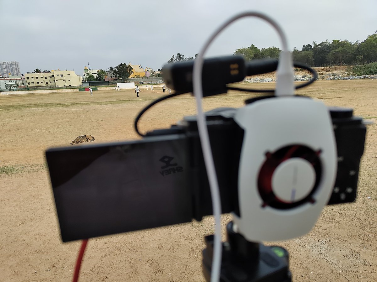 _techibee's tweet photo. My #Sonyzve10 battery might die soon I use this camera to record my videos plus my cricket matches.
One good thing is if I use #OnePluscooler + Power Bank the camera never gets hot and battery is also at Max.
Shot on:
#nothingphone1
#paranoidandroid14 https://t.co/GIivS0MdG4