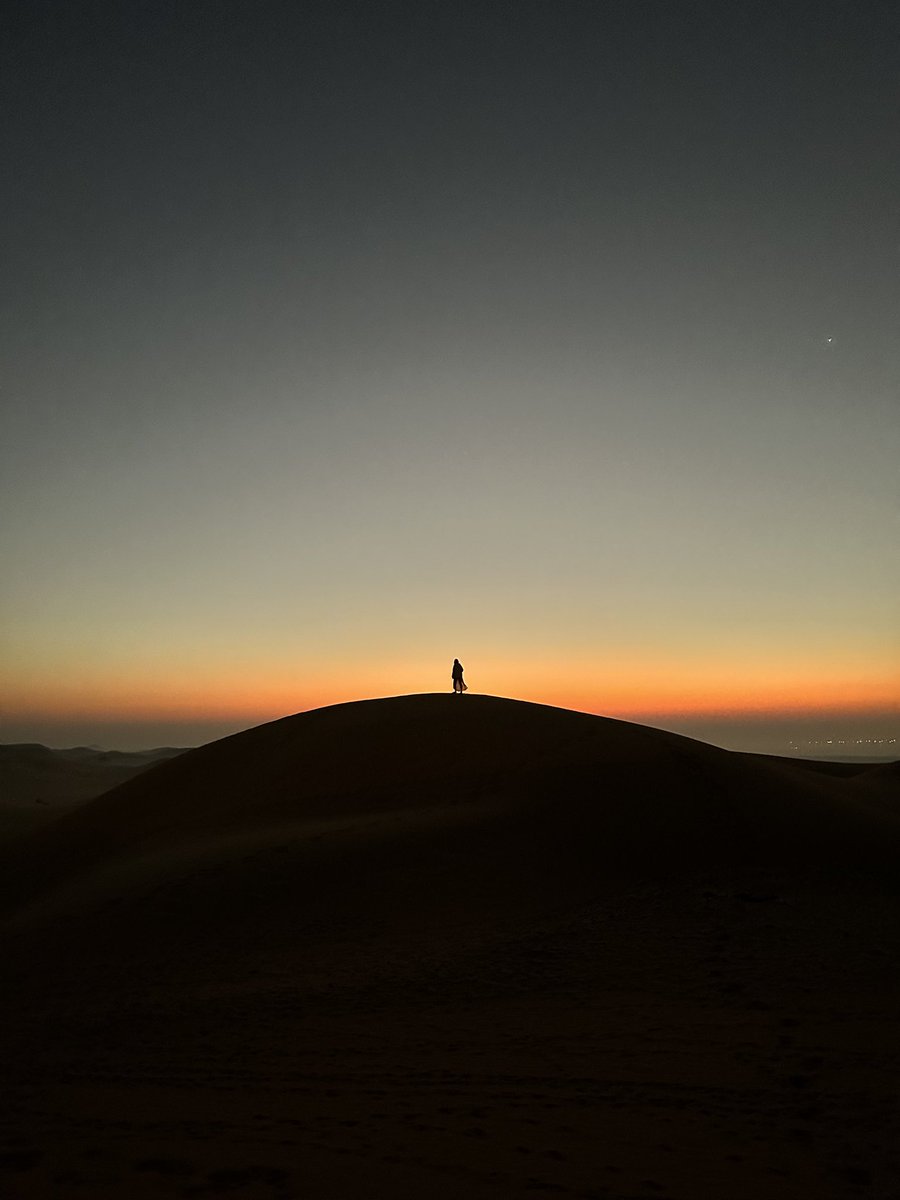 mrmk_039's tweet photo. Sunrise in Dubai. https://t.co/ysYne7Bial