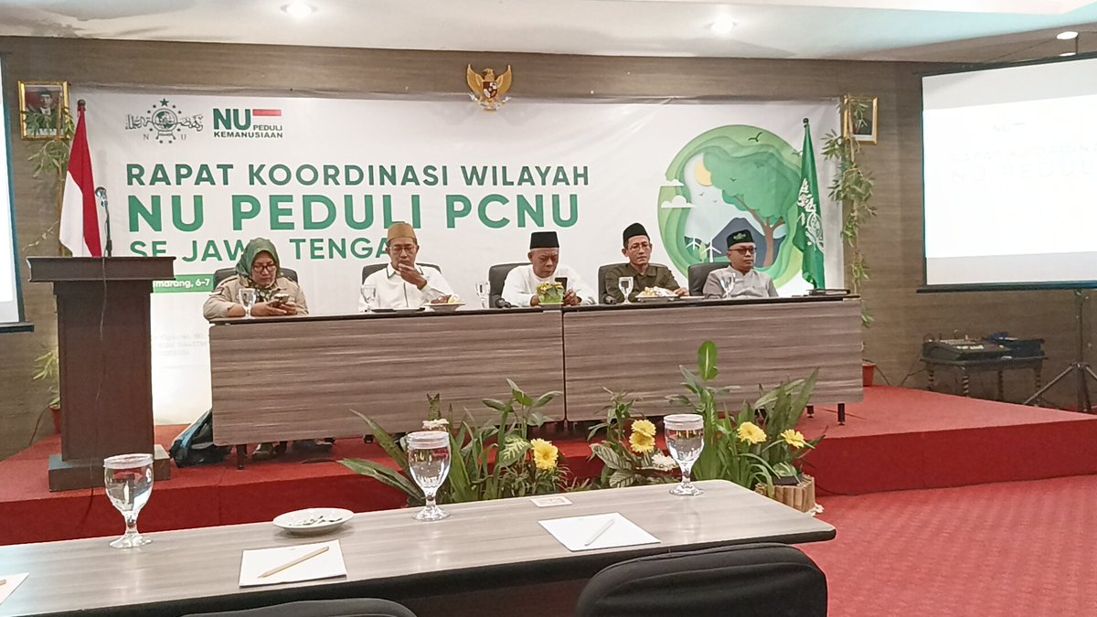 lpbinumagelang's tweet photo. Selamat dan sukses
Rapat koordinasi wilayah ( rakorwil ) NU Pendulu PCNU SE Jawa Tengah
Semarang, 6-7 Januari 2024
#NUPeduli
@pwlpbinujateng 
@pcnukabmagelang 
@lazisnumagelang 
@nucarelazisnu https://t.co/6sY18CDzSb