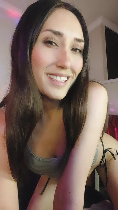 &Uacute;ltima nochesita! Me acompa&ntilde;as? https://t.co/PYifAsJ7y7 https://t.co/nkPLGKYtDP https://t.co/JQd3Ata<a href="/tag/uncensored"class="tags"><span>#uncensored</span></a>