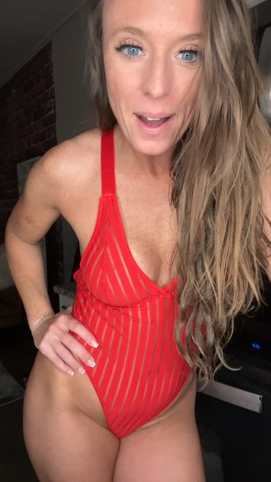 missy is live now! https://t.co/u4qRdWjEnC https://t.co/SSppIChbXc