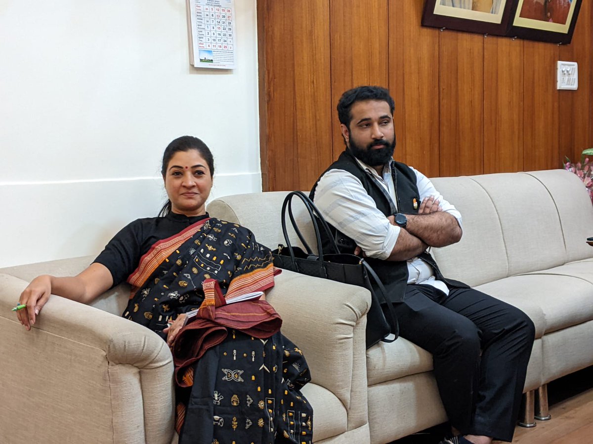 _himanshuinc's tweet photo. madam congratulations @LambaAlka https://t.co/dUJh7n4tbo