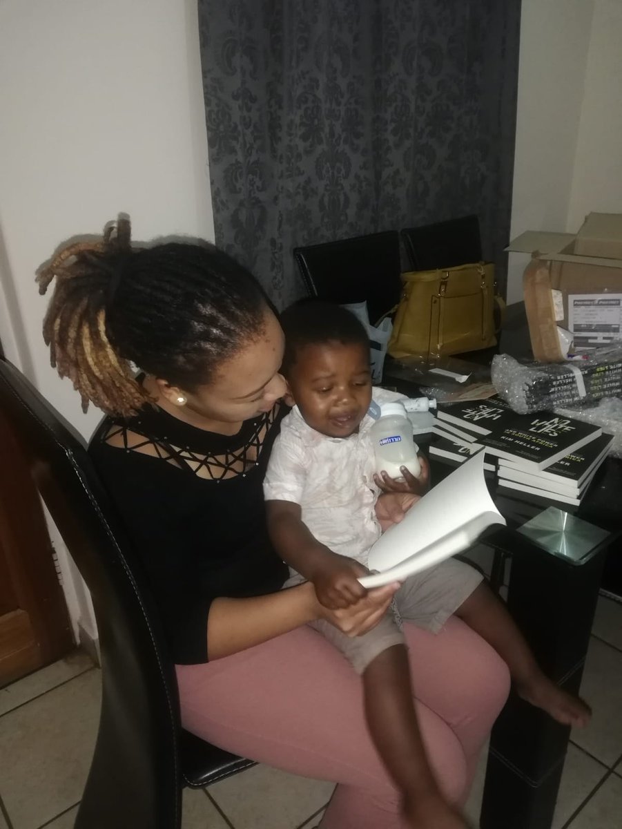 Kgoshigadi_TT's tweet photo. Fellow citizens let's share the little that we have with the most marginalized children. Our mission to get 50 pupils stationery, school bags if possible and the uniform is still on.
Kindly donate any amount into our NPO BANK ACCOUNT 🏦 https://t.co/0uy3PnhODR