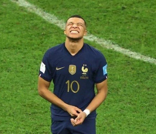 Messi out of Context tweet media