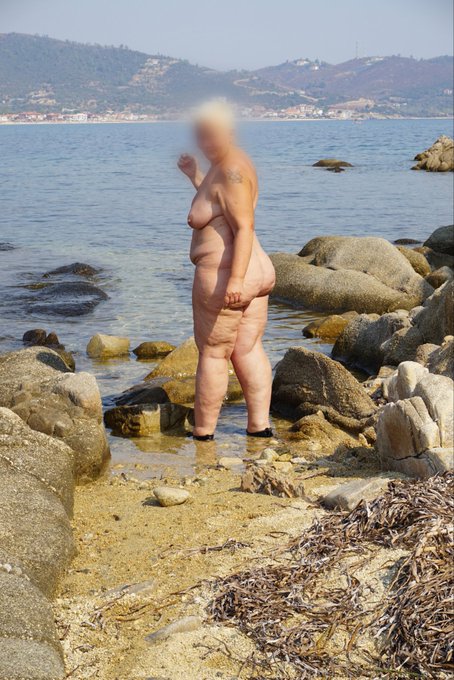 #nudista #fkk https://t.co/xli14JHAdq<a href="/tag/nudista"class="tags">#nudista</a><a href="/tag/fkk"class="tags">#fkk</a>