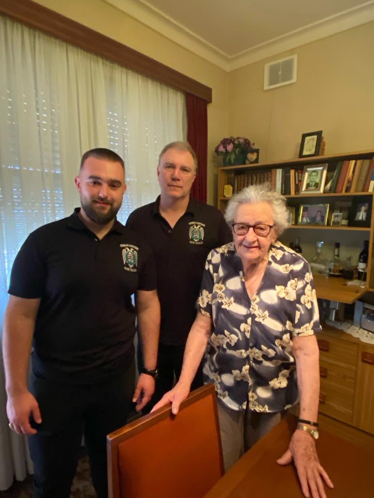 chetnik1903's tweet photo. Today on Badnji Dan, as we always do, members of Serbian Chetniks Australia from Sydney, Melbourne, Adelaide, go and see all our old surviving #Chetnik legends, and give them Christmas hampers as a small token of our appreciation for the sacrifice they made for us. https://t.co/5mSGx8786W