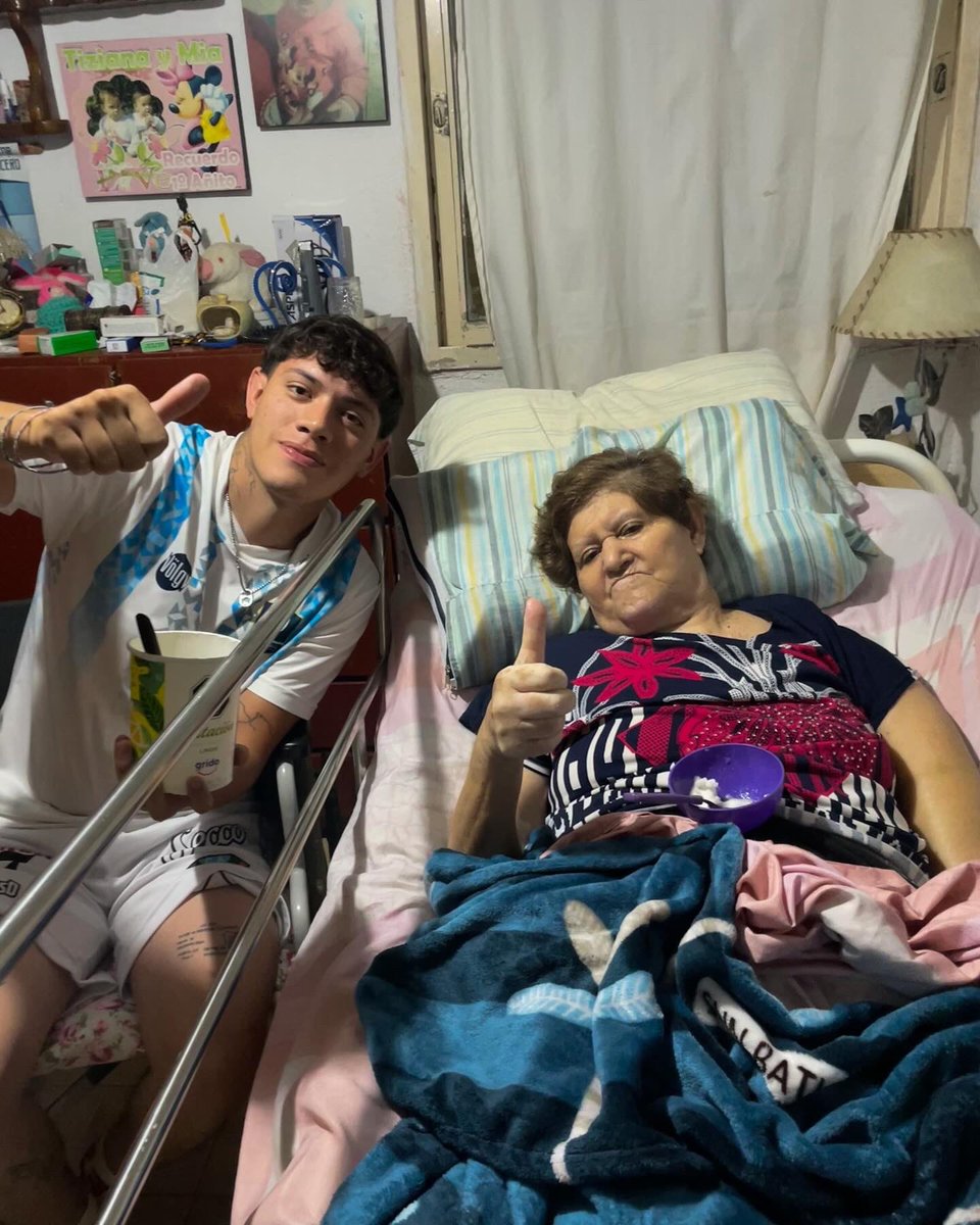 Mario_Pessio10's tweet photo. Por siempre y para siempre, en mi.🕊️❤️ https://t.co/LFhRDEJIOB