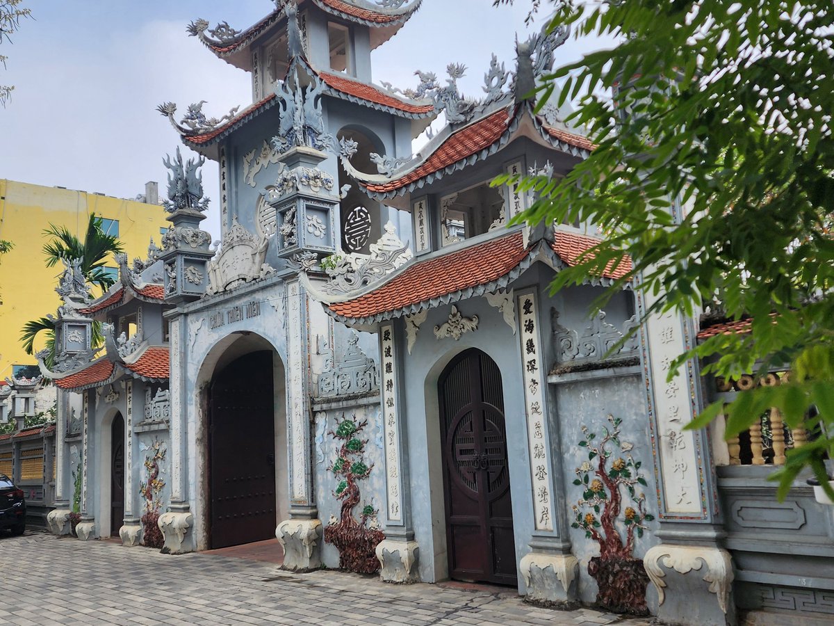 utpalbora1976's tweet photo. Satuday morning exploration in Hanoi #explorehanoi https://t.co/xwSaXiqxH9