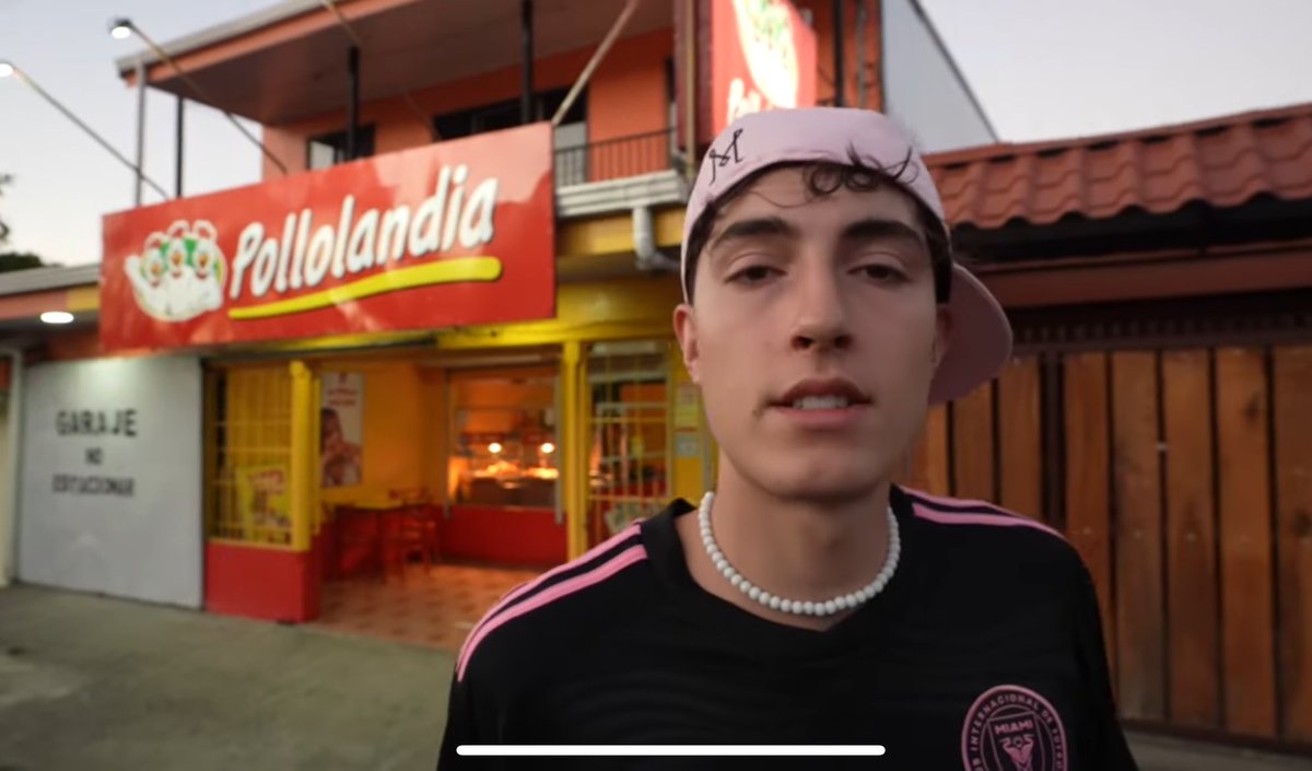 Pollolandia se fue mundial
