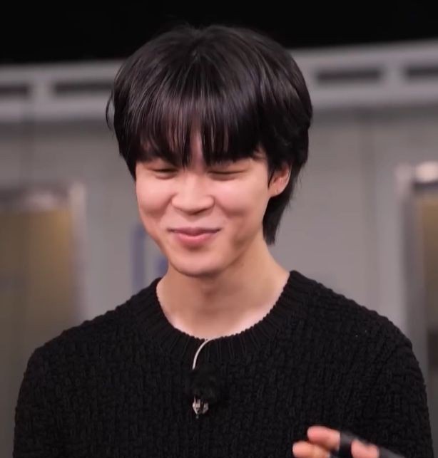 prettypjimin's tweet photo. shy baby boy https://t.co/Pr125hGDAD