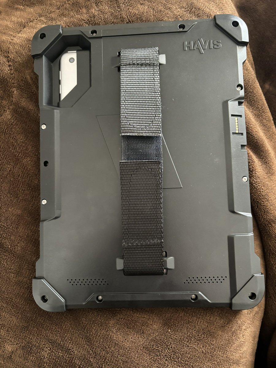 penginlab's tweet photo. HAVIS ipad protective case
家に転がってた第6世代ipadに取付
ドックに取り付けして充電又はMicro USB Type-Bからの充電可
プロテクターケースの裏側から電源、音量の物理ボタンを操作可
音は少しこもった感じ。
#FPIU #アメパト #Ford #LE装備 #Ford #PoliceInterceptorUtility #HAVIS https://t.co/AfCCMRxTNa