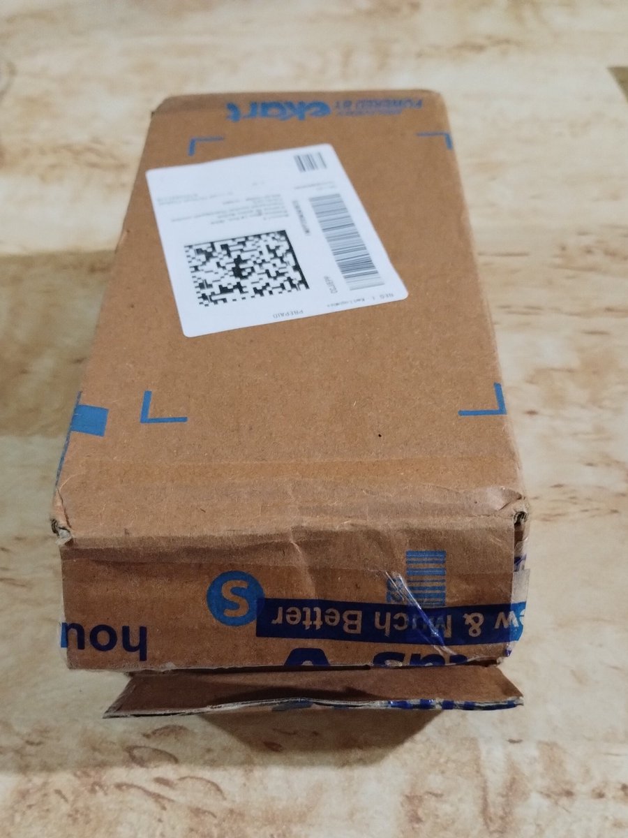 muk7595's tweet photo. @flipkartsupport what secure packing are you doing it is the same old packing. https://t.co/iqgxgiO9pB