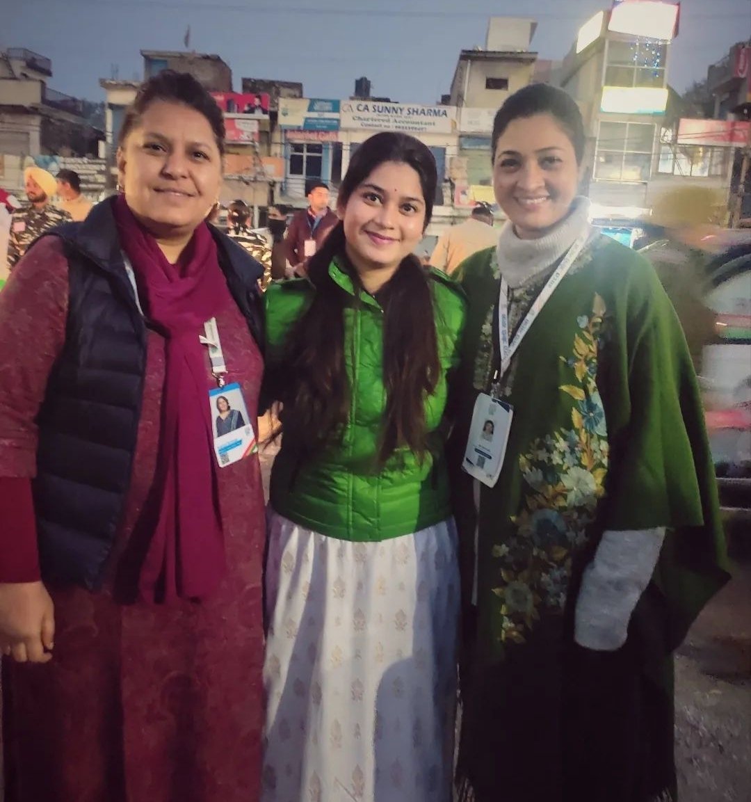 My heartfelt congratulations and best wishes to all time favourite and energetic @LambaAlka ji on being appointed as president of @MahilaCongress !! You're an inspiration today and always ❤️