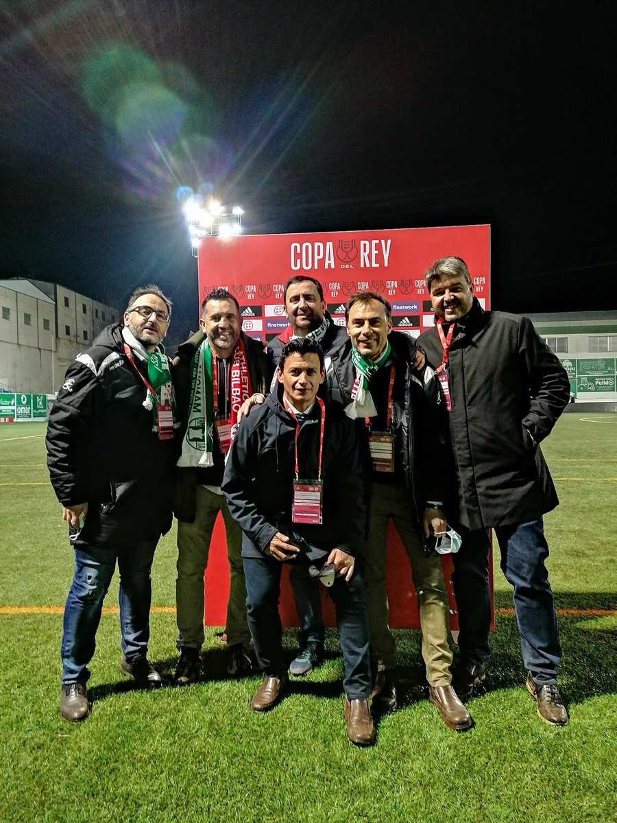 No se puede vivir del pasado, pero sí debemos recordarlo. Como muestra estos fotones, hay muchas más. Por hoy hace dos años. 
A estas horas ya llevábamos horas trabajando, pero quedaban tantas emociones por llegar. 
En el recuerdo e historia de #ManchaReal