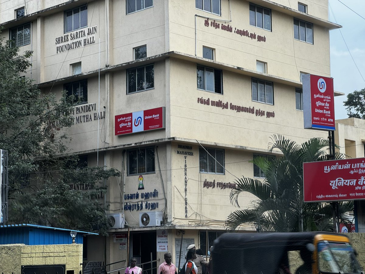 Smruthi Suryaprakash (@smruthisuryapr1) on Twitter photo Trip down memory lane at the cancer institute, reminiscing our days as a young volunteer <a href="/drshruthisurya/">Shruthi suryaprakash</a>. Thanks to <a href="/DrNikitaMehra/">Nikita Mehra</a> for hosting and sharing the incredible legacies of Dr. Muthulakshmi Reddy, Dr. V. Shanta, and Dr. S. Krishnamurthi #ChildhoodMemories #HealthHeroes Trip down memory lane at the cancer institute, reminiscing our days as a young volunteer <a href="/drshruthisurya/">Shruthi suryaprakash</a>. Thanks to <a href="/DrNikitaMehra/">Nikita Mehra</a> for hosting and sharing the incredible legacies of Dr. Muthulakshmi Reddy, Dr. V. Shanta, and Dr. S. Krishnamurthi #ChildhoodMemories #HealthHeroes