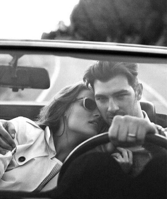 HOW MEN EXPRESS THEIR LOVE: