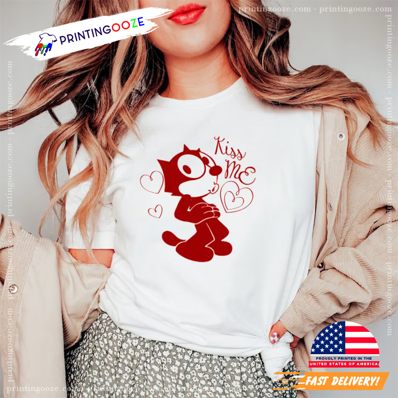 PrintingOozeUtd's tweet photo. FELIX Kiss Me VALENTINE T-Shirt
Limited run – don’t miss out!
Order here: https://t.co/qYlxQMzDRS

#PrintingOoze #cartoon
#felixthecat #chapter #felix #catsofinstagram #cats #mickeymouse #cat #cuphead 

👉Printing Ooze's Trending Shirts: https://t.co/rPOujNm83u https://t.co/U8sL2GcoPK