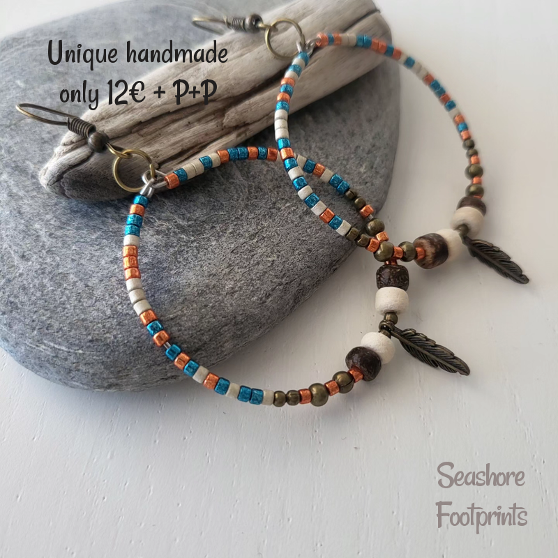 These unique earrings have been one of my best sellers recently!!😍

Handmade feather charm hoop earrings with delicate boho beads.

Lightweight and so easy to wear!

wix.to/TfOXTQr
#feathercharm #charmearrings #bohoearrings #uniquegifts #mhhsbd