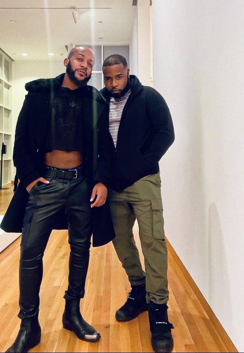 ThereGoTerry's tweet photo. Night at the Museum with #NoTwitterCarlton  ✨ https://t.co/DeVgNYAnuW
