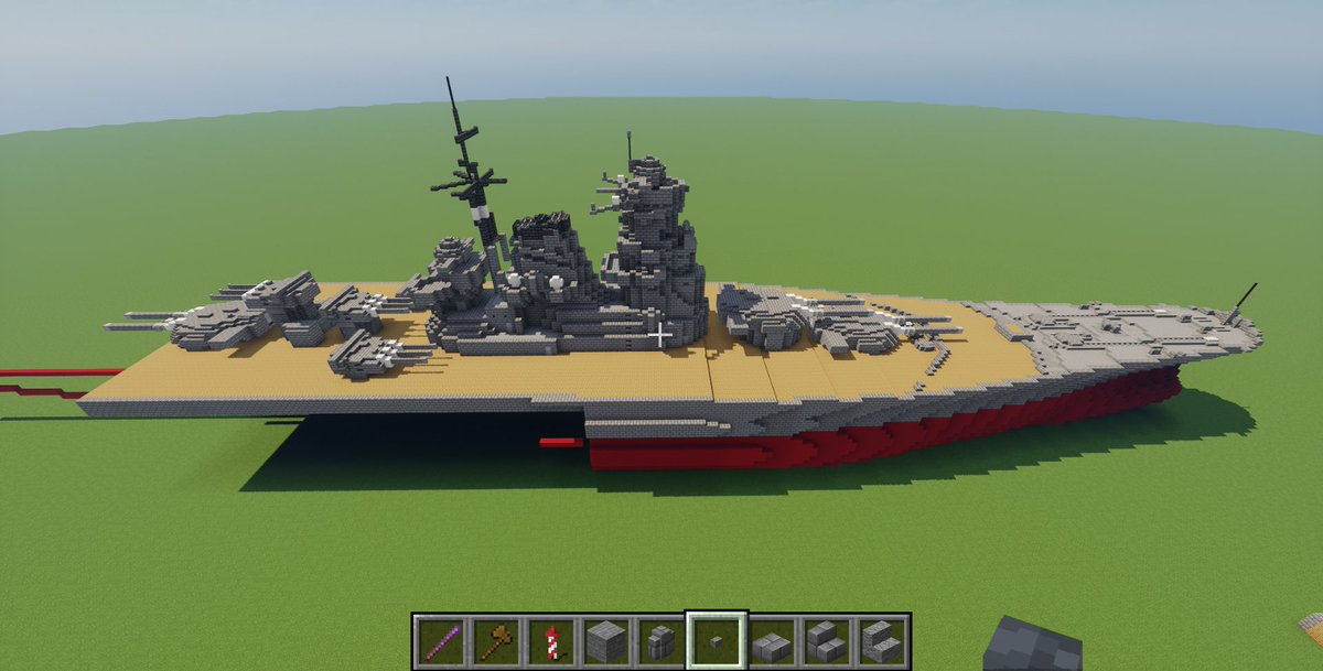 ukan06's tweet photo. 超大和型とA140A1のキメラ
#Minecraft #Minecraft軍事部 https://t.co/I7QAwRVS6t