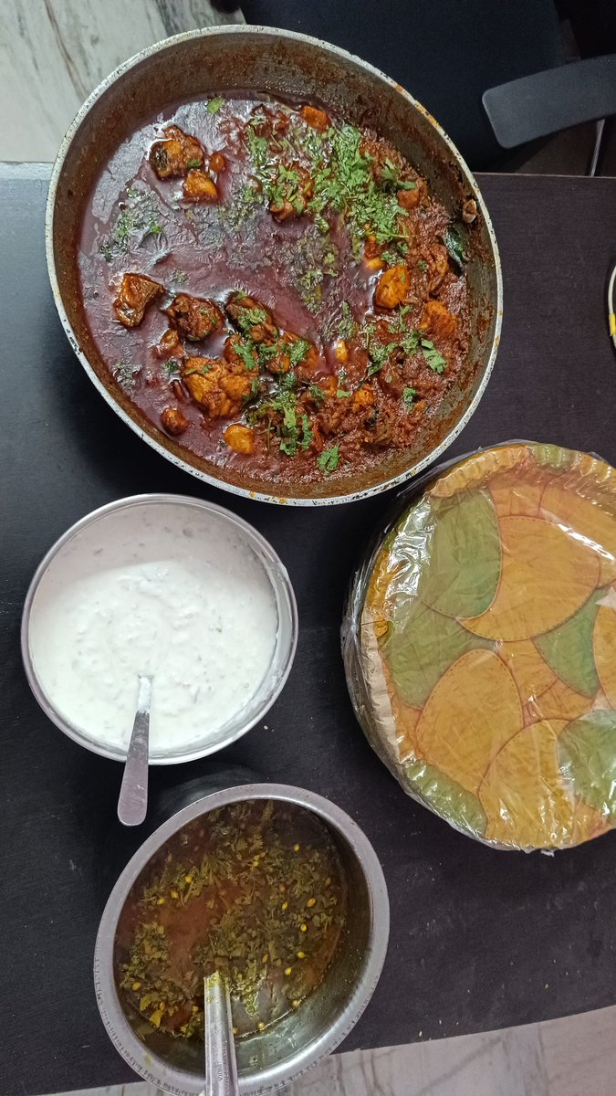RISK_AJAY's tweet photo. After days  , perfect food Festival 

#KitchenDaires 

#Muttonpulav https://t.co/6mETEmJ1tF