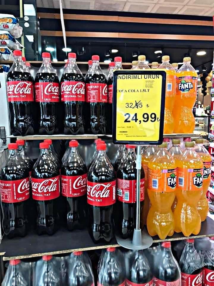 Üstüne para bile verseler

ALMA, ALDIRMA!