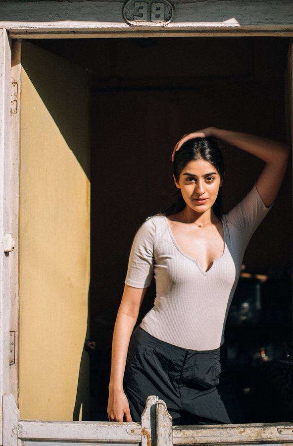 GDJMtLVWIAAw8aJ?format=jpg&name=900x900