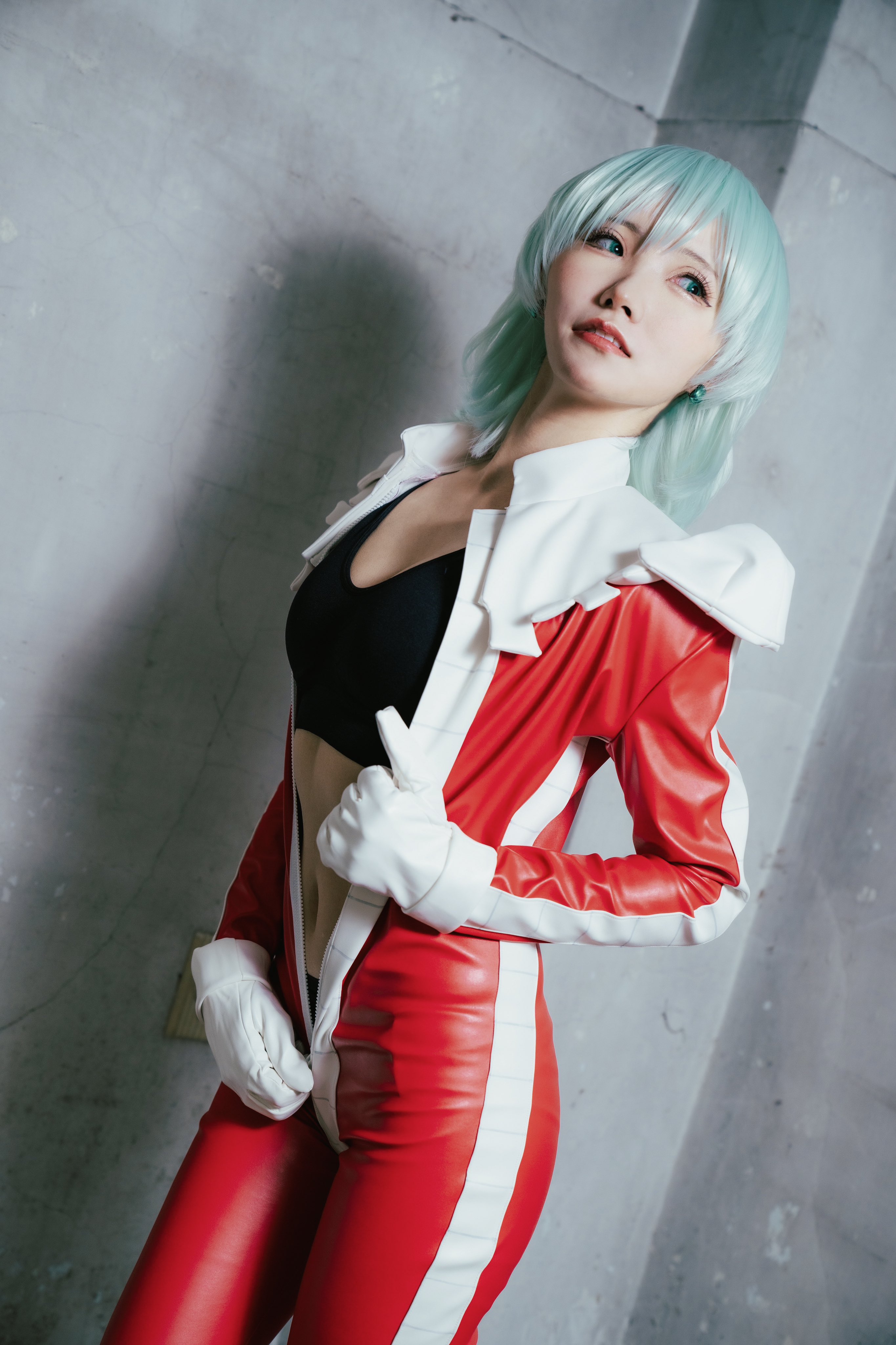 アイナサハリン　エロ  / X