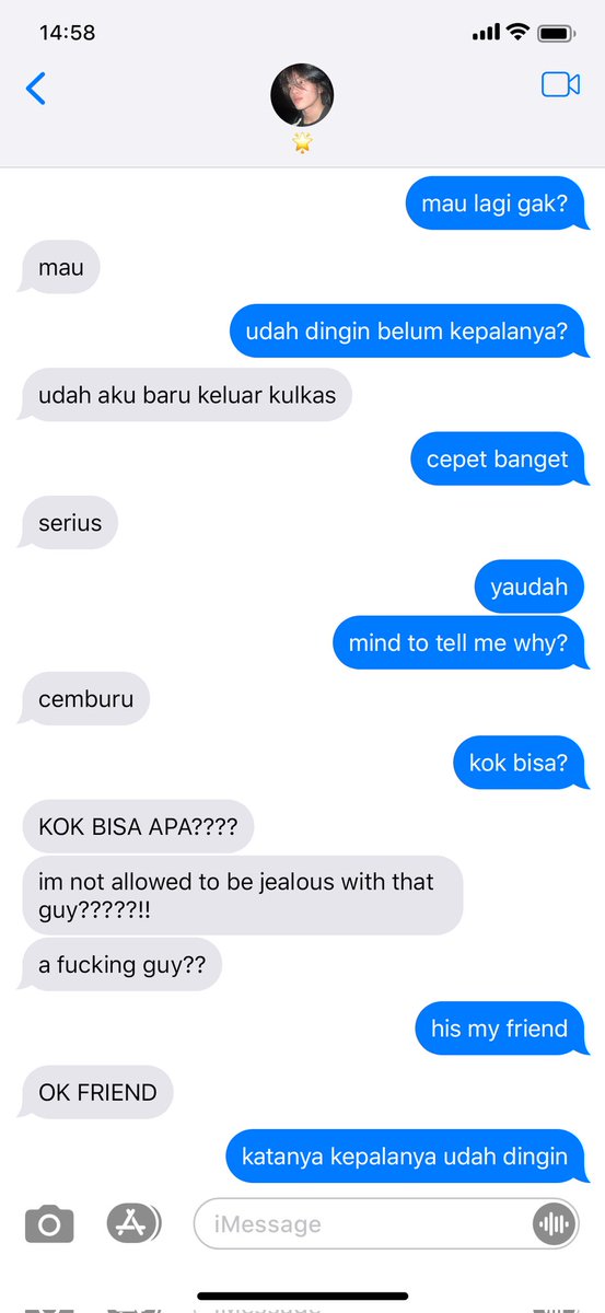 sahiways's tweet photo. ; jealousy? kaisze one tweet au. 

©sahiways https://t.co/LS0PL7fzRD