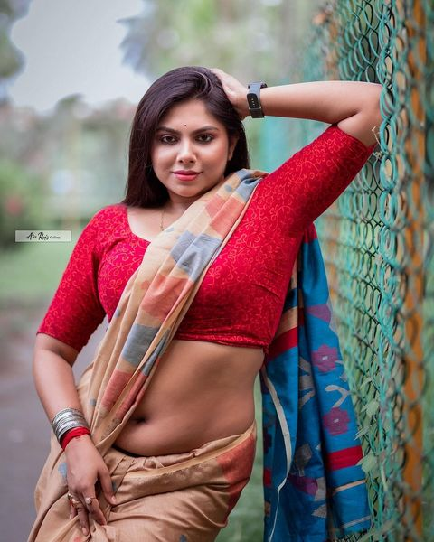 SareeBeuty's tweet photo. RED @ICONOCLASTIAE @DakshaOfficial @sareebeauty2 @sareebeauty @lusty69699 @Latha4U
@FunboyTelugu @Kayadulohar @YF_Videos https://t.co/Bezva9EXdJ