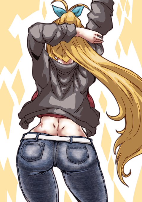 今日の日課はジャケットGパン背面弦巻マキさんです 