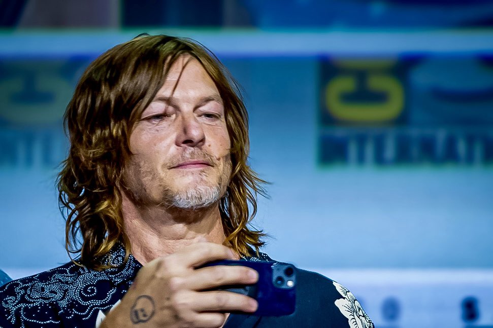 Happy Birthday 🎂 Norman!
📸 @xpertshot ©️SDCC

#HappyBirthday #normanreedus #darydixon #sdcc2024 #amcthewalkingdead #TWD