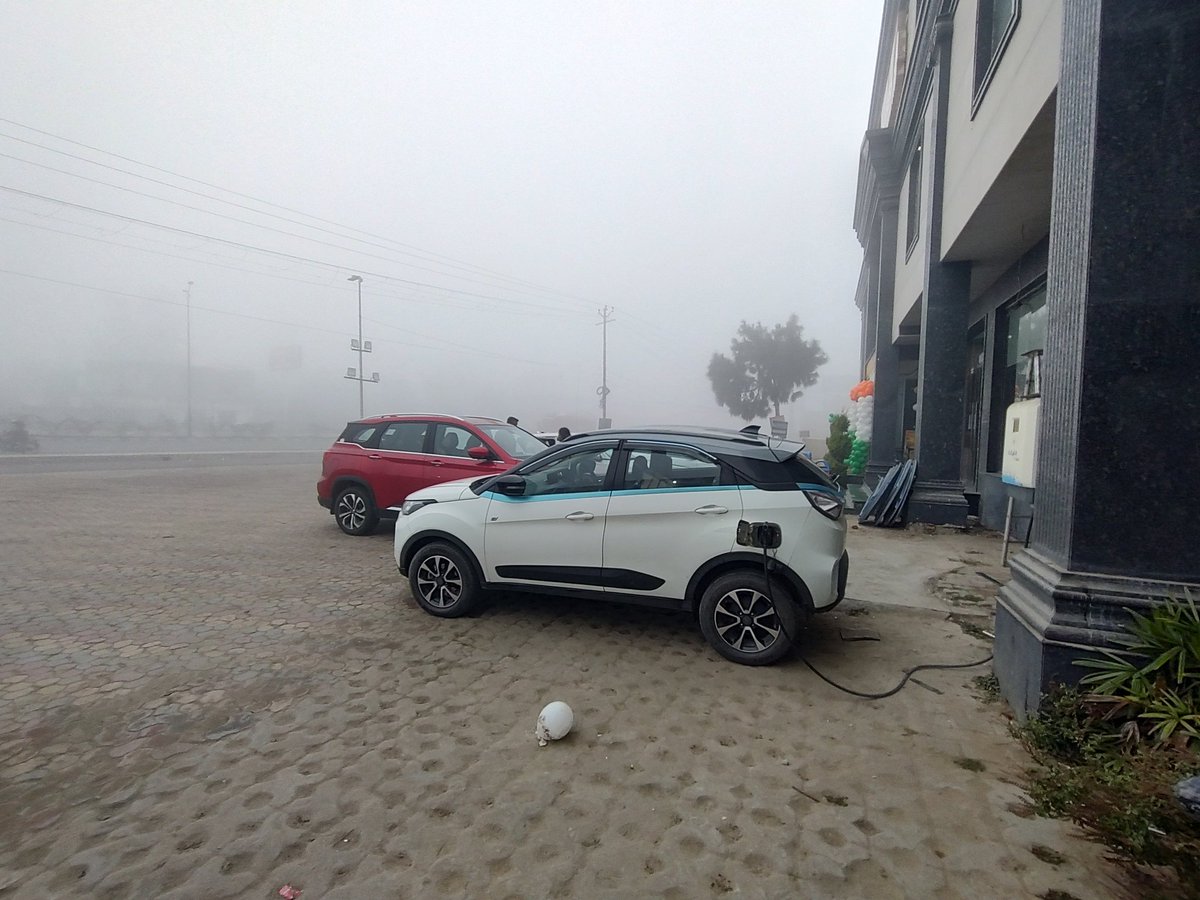 HitenderV's tweet photo. #AARGOEVSmart Charging Network ↓ https://t.co/V1VETg4kzv