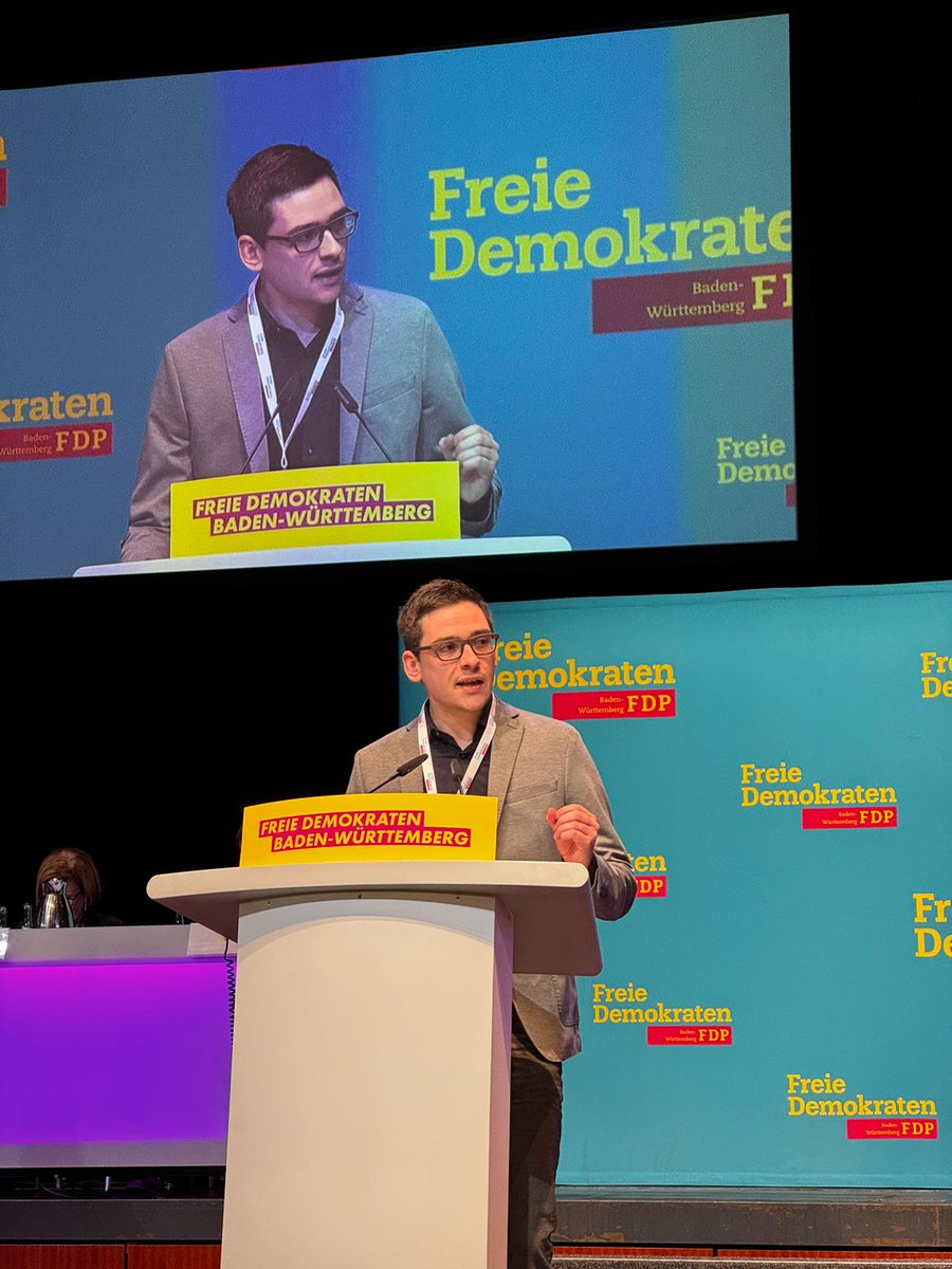 Beim Landesparteitag haben wir gestern ein starkes Wahlprogramm für die Kommunalwahlen beschlossen. Mein Änderungsantrag für mehr Automatisierung in der Verwaltung ist auch mit drin. Ich bin überzeugt, dass eine schlanke Verwaltung nur mir weniger Medienbrüchen möglich ist!