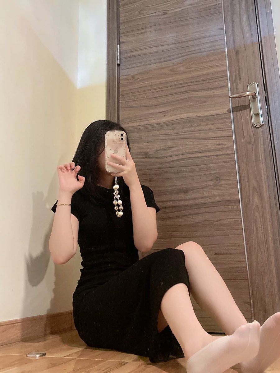 qinrewq's tweet photo. 今天有是周末了，晚上有哥哥出来吗，妹妹想了，等你一起做运动哈
#大理 #大理个人 #大理线下 #大理楼凤 #大理约炮 #大理资源 #大理同城 #大理学生 https://t.co/ZKWRdgOn3t