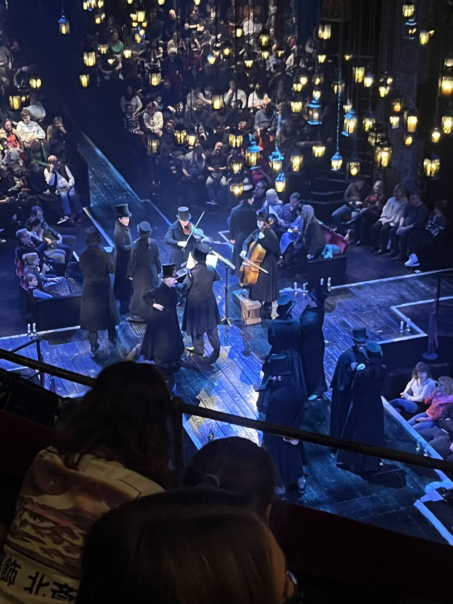 sarahs42's tweet photo. A Christmas Carol @oldvictheatre with 67 year 8’s @HolywellCoE what a fantastic time https://t.co/x365NUkXf5