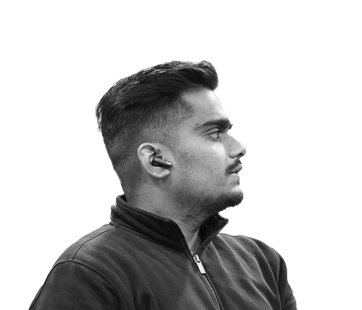 designerabhii's tweet image. Continuous improvement is better than delayed perfection.
.
.
.
#NewYear2024 #nothing #designerabhi #artist #blackandwhite #Perfection #NewBeginnings