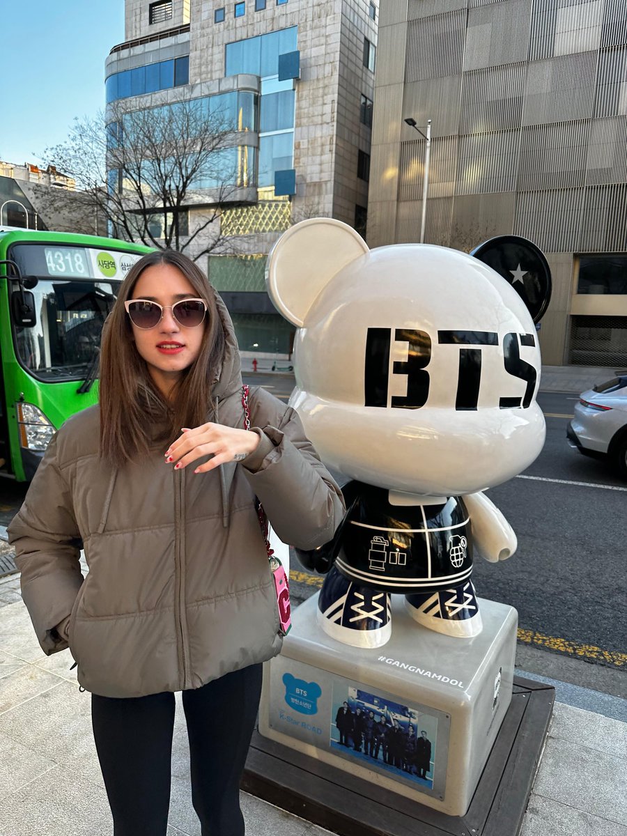 thatkoreanthing's tweet photo. Mission accomplished https://t.co/2hmysSOHPg