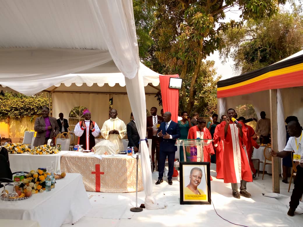 DailyMonitor's tweet photo. UPDATE: Clergy from different religions led by South Ankole Bishop Nathan Ahimbisibwe Saturday morning gathered at the ruling NRM party offices in Kyambogo for special prayers "to thank God for healing first lady Janet Museveni from Covid-19." 
#MonitorUpdates 📸@sserugopeter8 https://t.co/FFFTeMBNTK