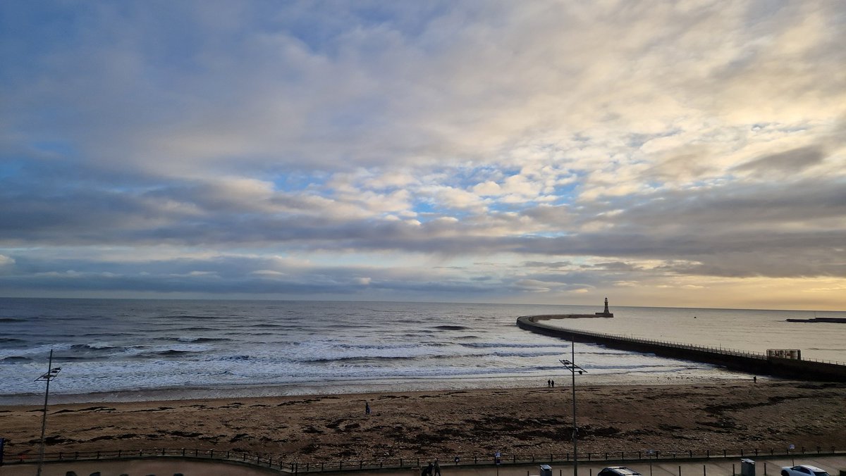 Arrived! Ha'way the lads! Feeling nervous? #safc