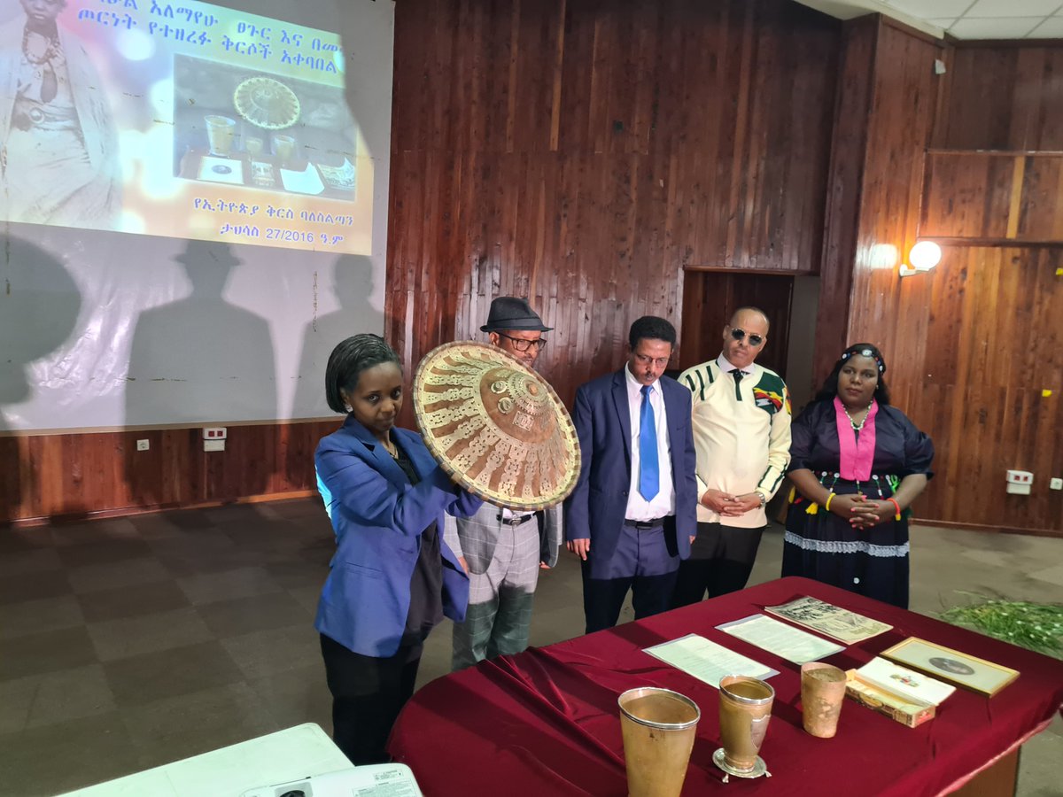 Ambassador Teferi's Ethiopian Christmas eve present: The repatriation of Prince Alemayehu's hair, cups looted from Magdala and other items donated for restitution by @ScheherazadeThe @EthioEmbassyUK @lootplunder @ArtRestitution @RM_Arjanti @OpenRestitution