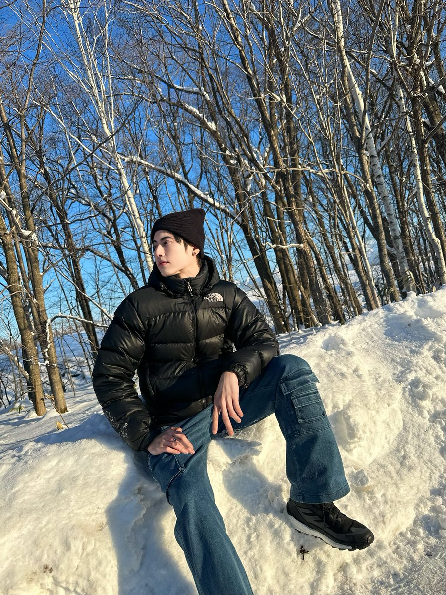 yacht_patsit's tweet photo. Snow much fun ☃️ https://t.co/4HzCs1olWQ