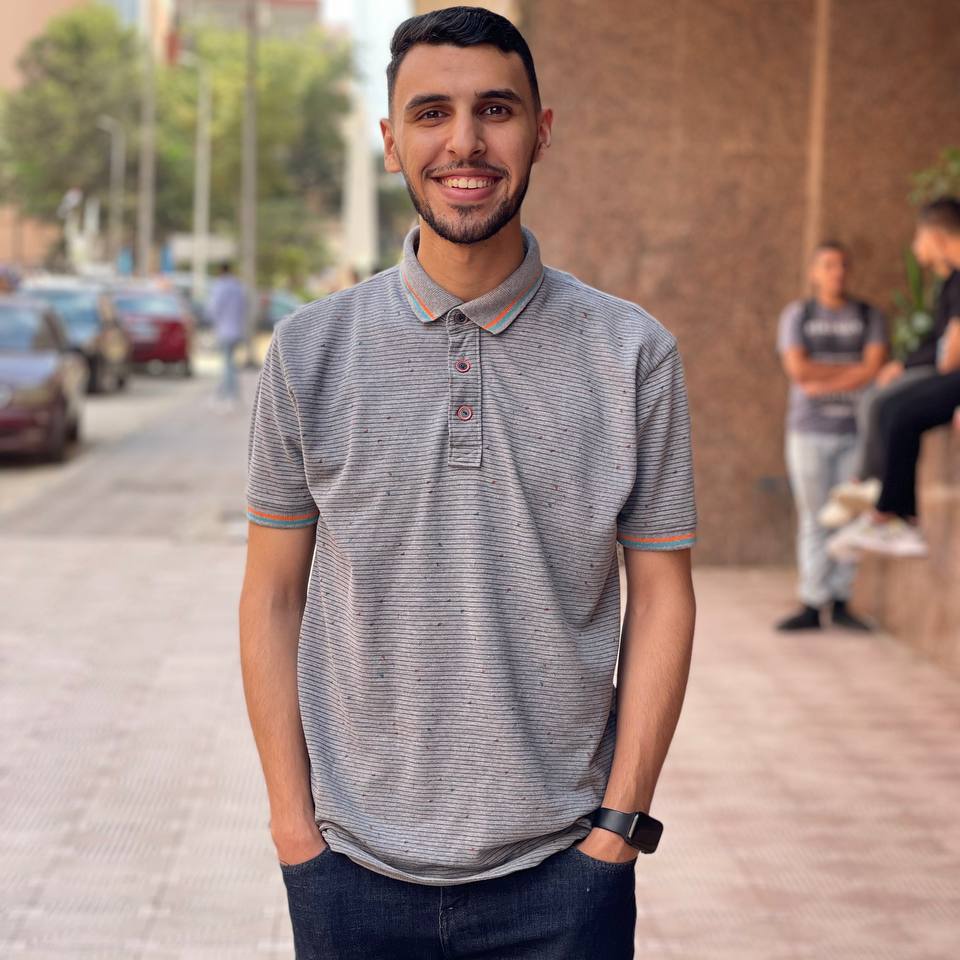 AlaaRed76895251's tweet photo. #صورة_ملف_شخصي_جديدة https://t.co/vyLJfL3rDq
