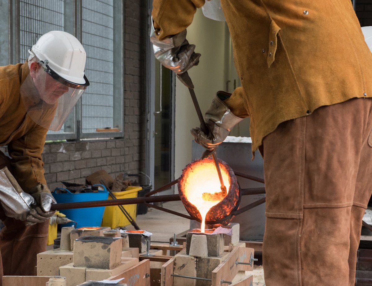 RoyalScotAcad's tweet image. There’s just one week left to apply for RSA Residencies for Scotland 2024. 

Artists taking part conceive and plan their residencies entirely on their own terms, allowing for a period of uninhibited creativity: ow.ly/iYJL50QeVNp

📆Deadline: Sunday 14 January, 5pm.